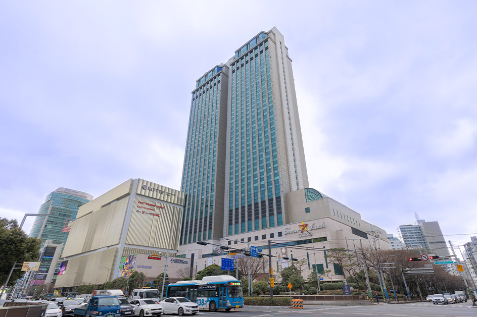 ロッテホテル釜山(部屋指定なし)※3名1室利用時はダブルベッド1台とエキストラベッド1台のお部屋となります。 イメージ