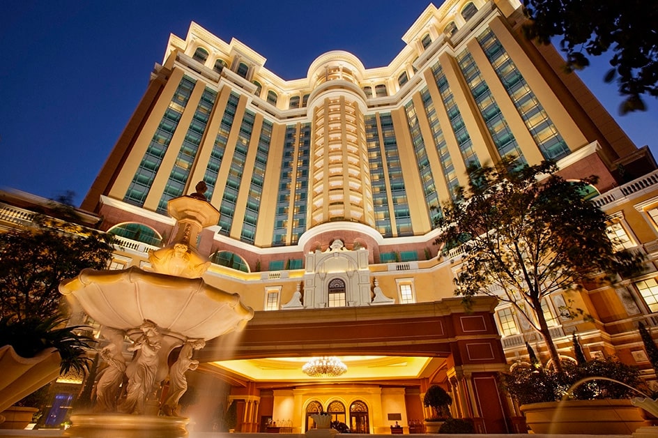 �t�H�[�V�[�Y���Y�z�e�� �}�J�I�i�f���b�N�X���[���j �C���[�W